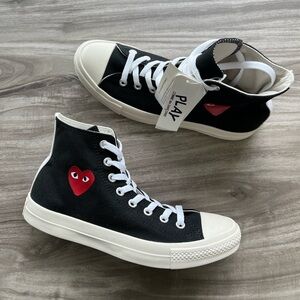 RARE 2012 Small Heart CDG Comme des Garcons PLAY x Converse Chuck Taylor Size 9